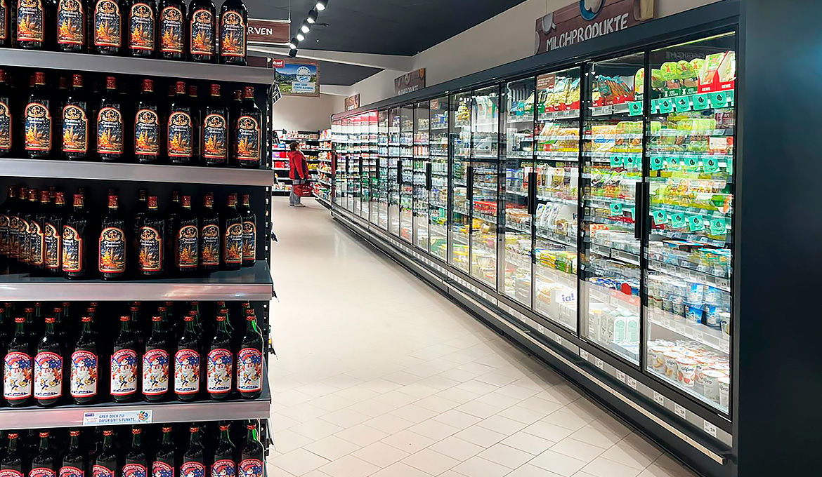 Refrigerated multideck cabinets Indiana MV 080 MT D M, convenience store Nahkauf (Germany)