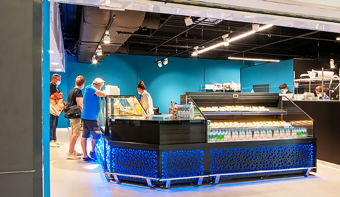 Refrigerated counter Missouri MC 120 cascade A , Missouri NC 120 RT PP/L-neutral angular element, minimarket Comptoir 168 (France)