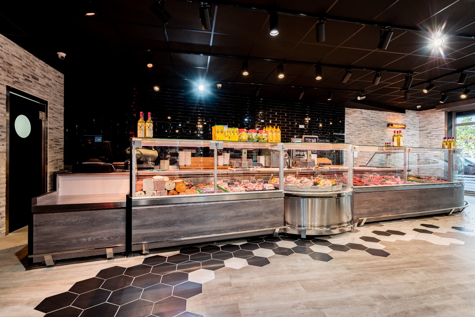 Neutral module Missouri NC 120 cash desk 085, Refrigerated counters Missouri MC 120 deli PS, Missouri MC 120 deli accent PS/P, convenient store Bouche Qui Rit (France)