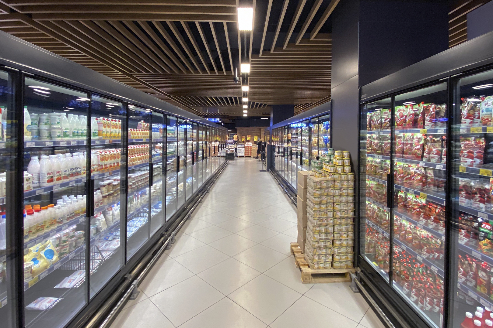 Refrigerated multideck cabinets Louisiana MV 105 MT D M, supermarket Korzina, Kazakhstan