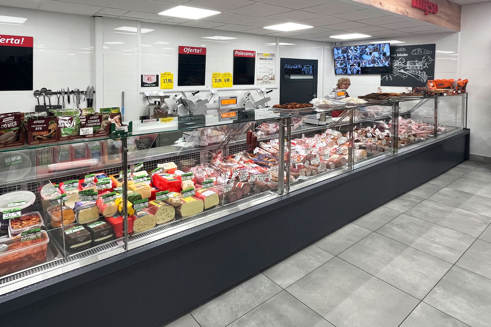 Refrigerated counters Мissouri AС 120 deli PS 130-SBA, convenience store Lewiatan, Poland