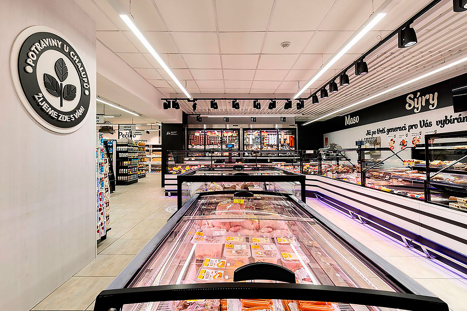 Refrigerated counters Missouri MС 120 deli PS 130-DBM, convenience store Flop, Czech Republic