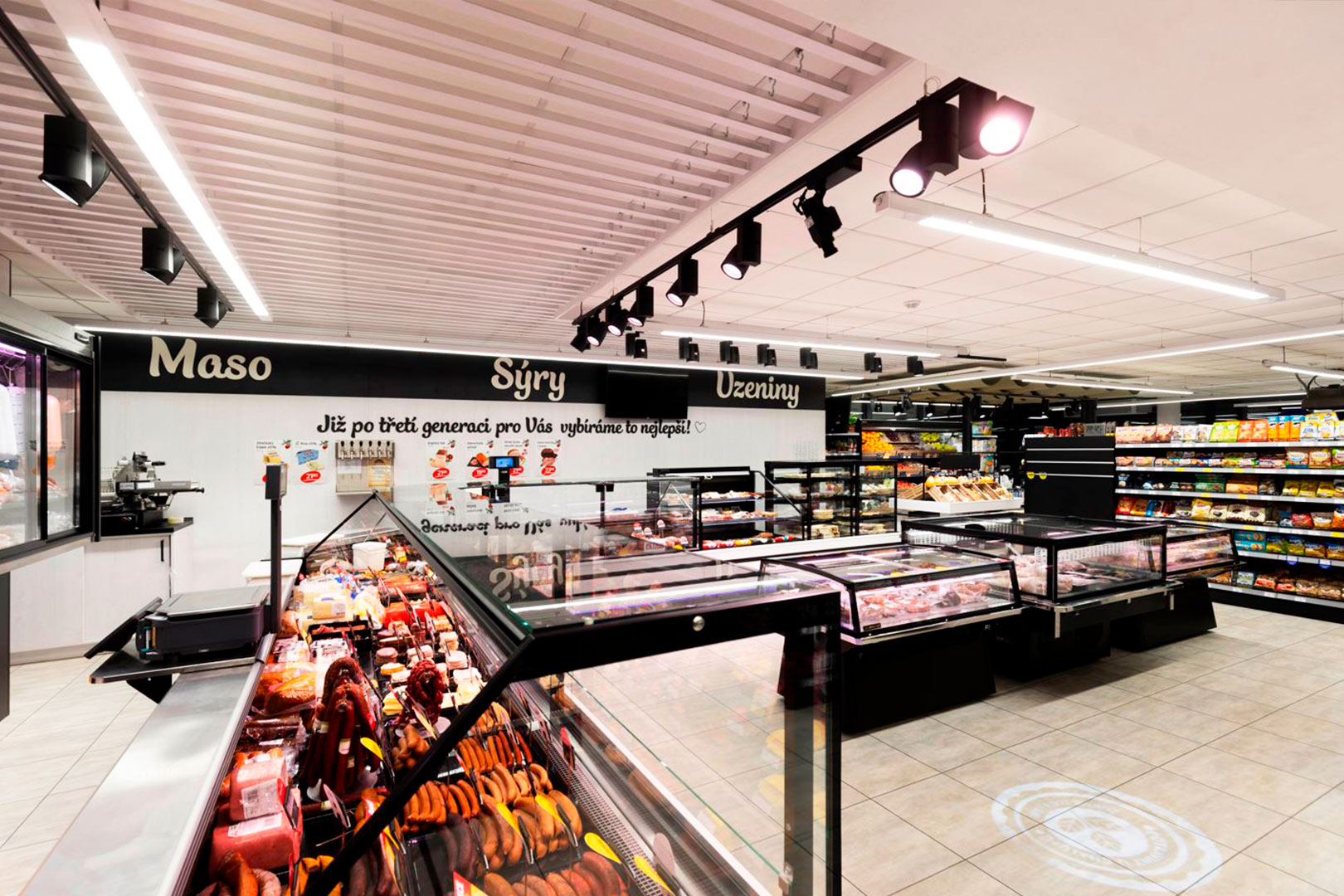 Refrigerated counters Missouri MС 120 deli PS 130-DBM, Missouri MC 120 cascade self 130-DLM, promotional counters Virginia AK 100 deli self 083, convenience store Flop, Czech Republic