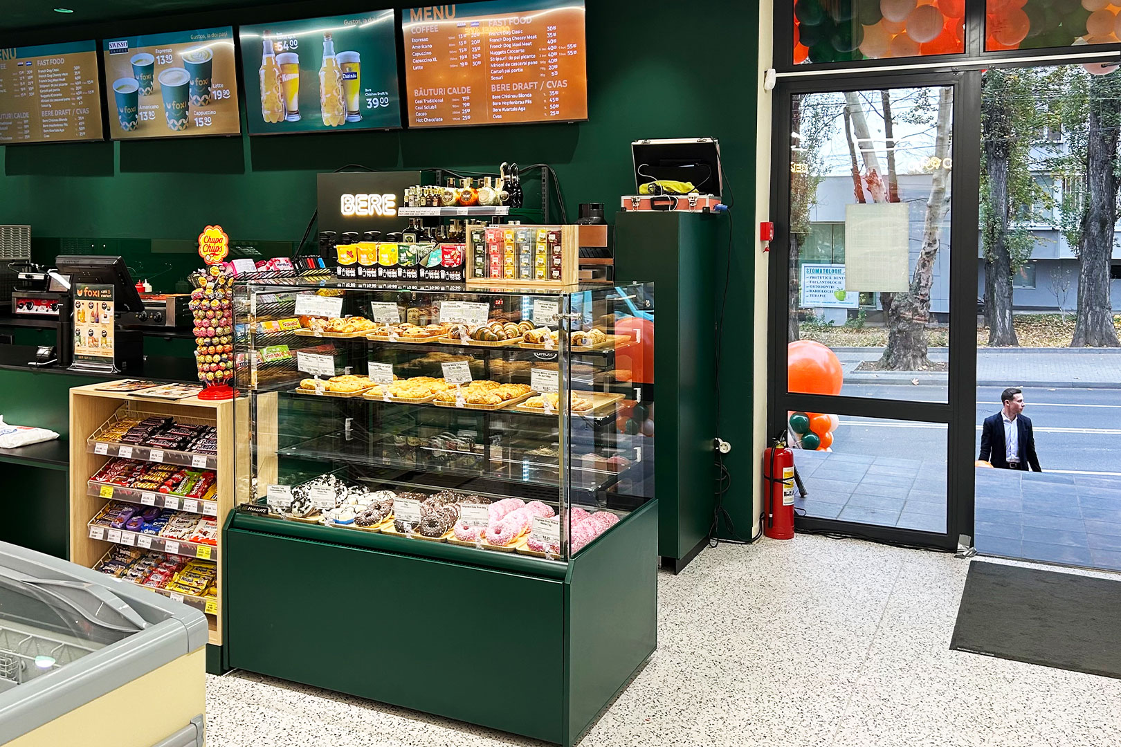 Confectionery counter Dacota AC 085 pattiserie OS 120 DLA, Foxi convenience store, Moldova Confectionery counter Dacota AC 085 pattiserie OS 120 DLA, Foxi convenience store, Moldova