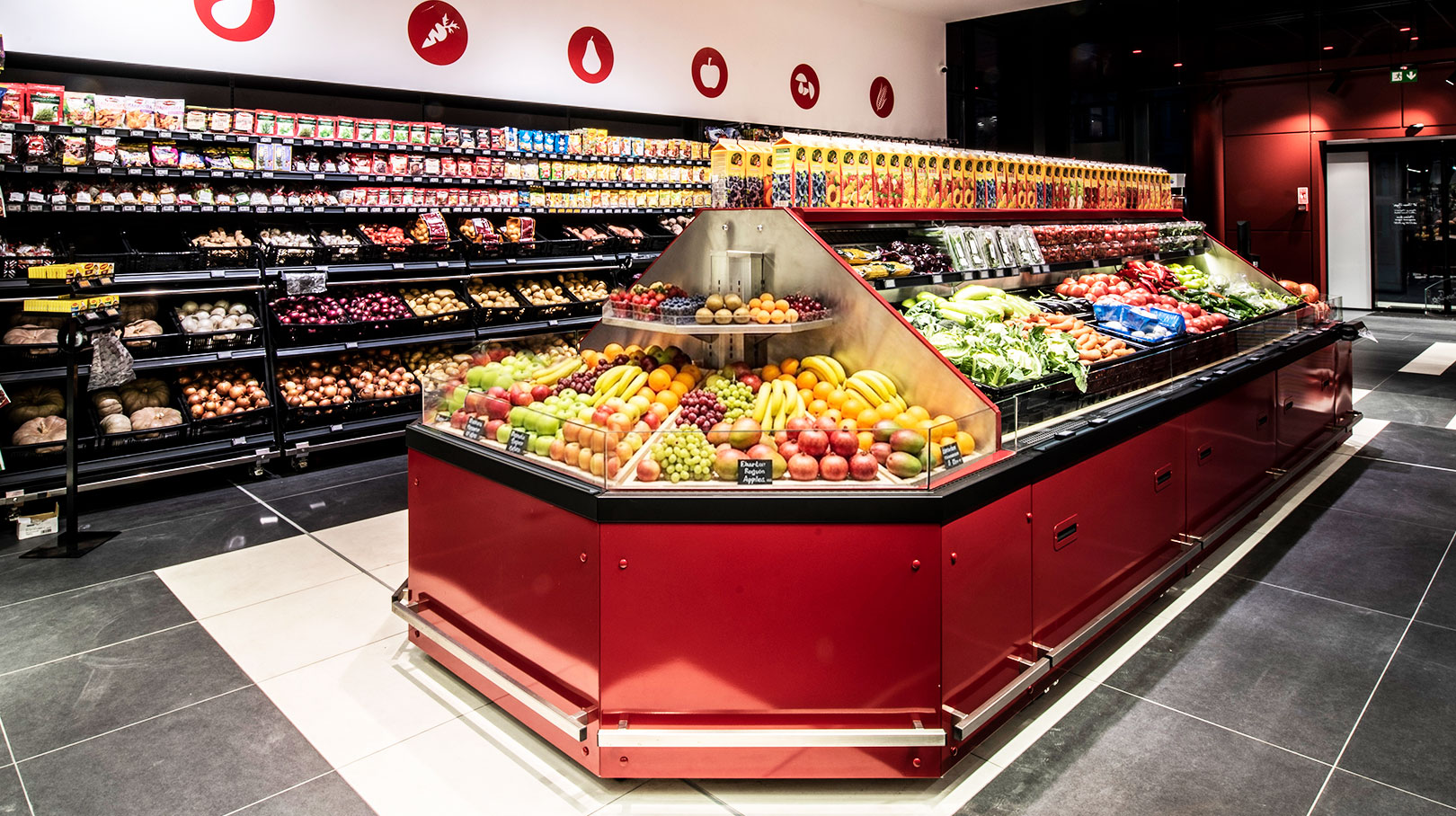 Specjalistyczne lady do sprzedaży owoców i warzyw Missouri VF MC 110 VF self 140-DBM, supermarket Bogat-Beden, Bułgaria Specjalistyczne lady do sprzedaży owoców i warzyw Missouri VF MC 110 VF self 140-DBM, supermarket Bogat-Beden, Bułgaria